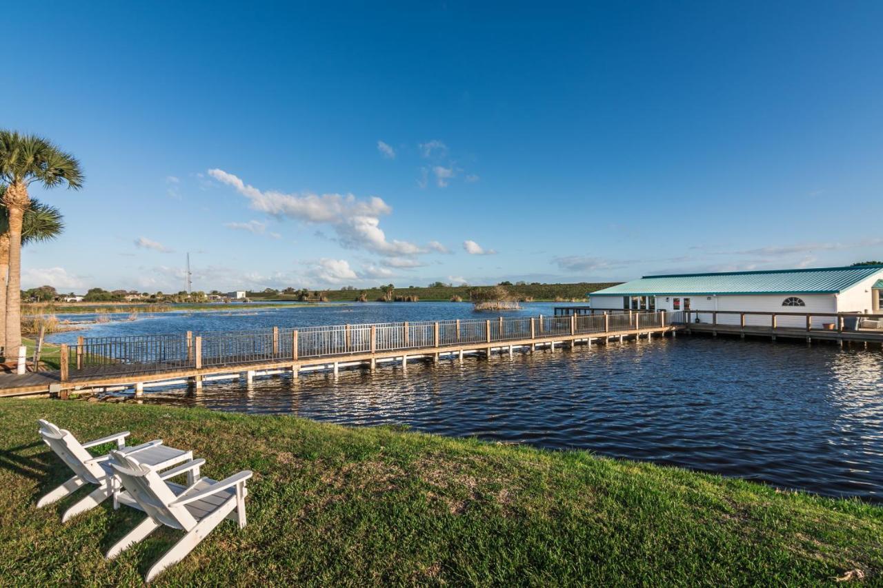 Days Inn & Suites By Wyndham Lake Okeechobee Extérieur photo